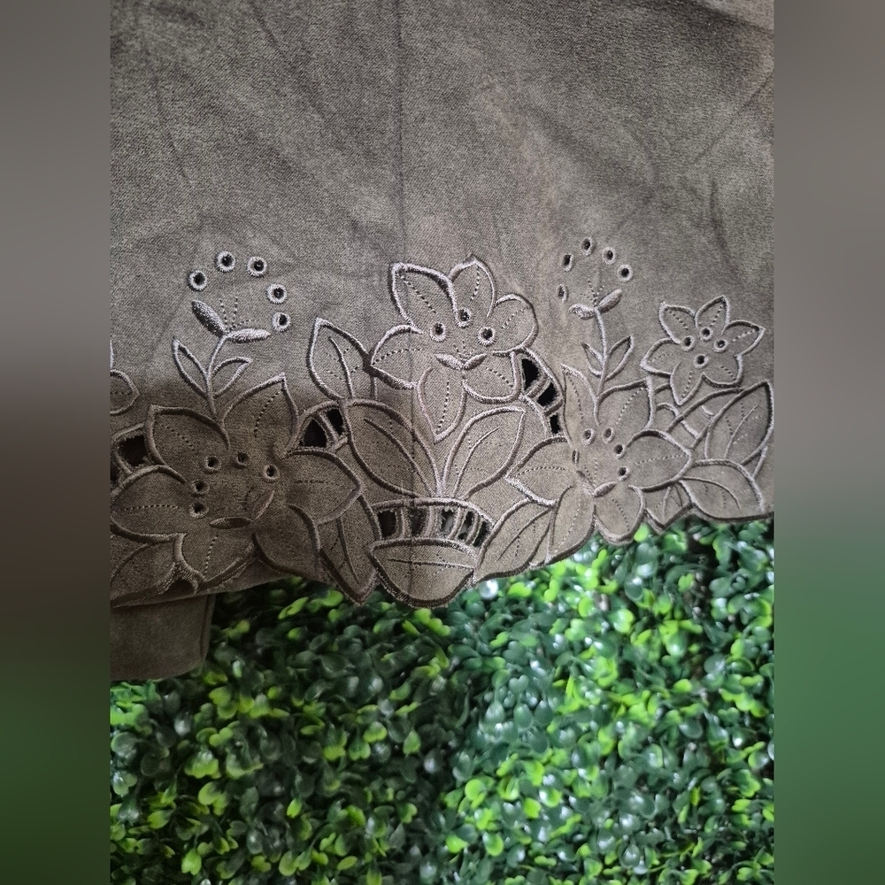 Olive Green Blazers - Picture 3 of 4